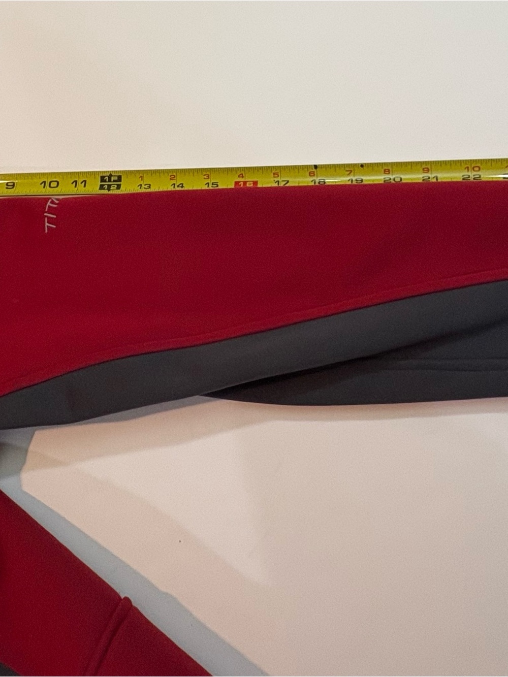 Columbia Titanium Red and Gray Softshell Jacket | Medium - Picture 13 of 13